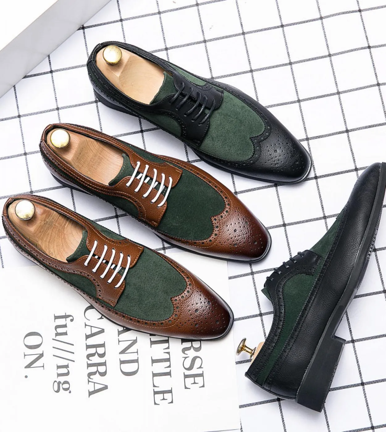 Brogues Uomo Scarpe Pu Colorblock Classic Business Casual Wedding Party Retro Faux Suede Hollow Lace Up Fashion Scarpa