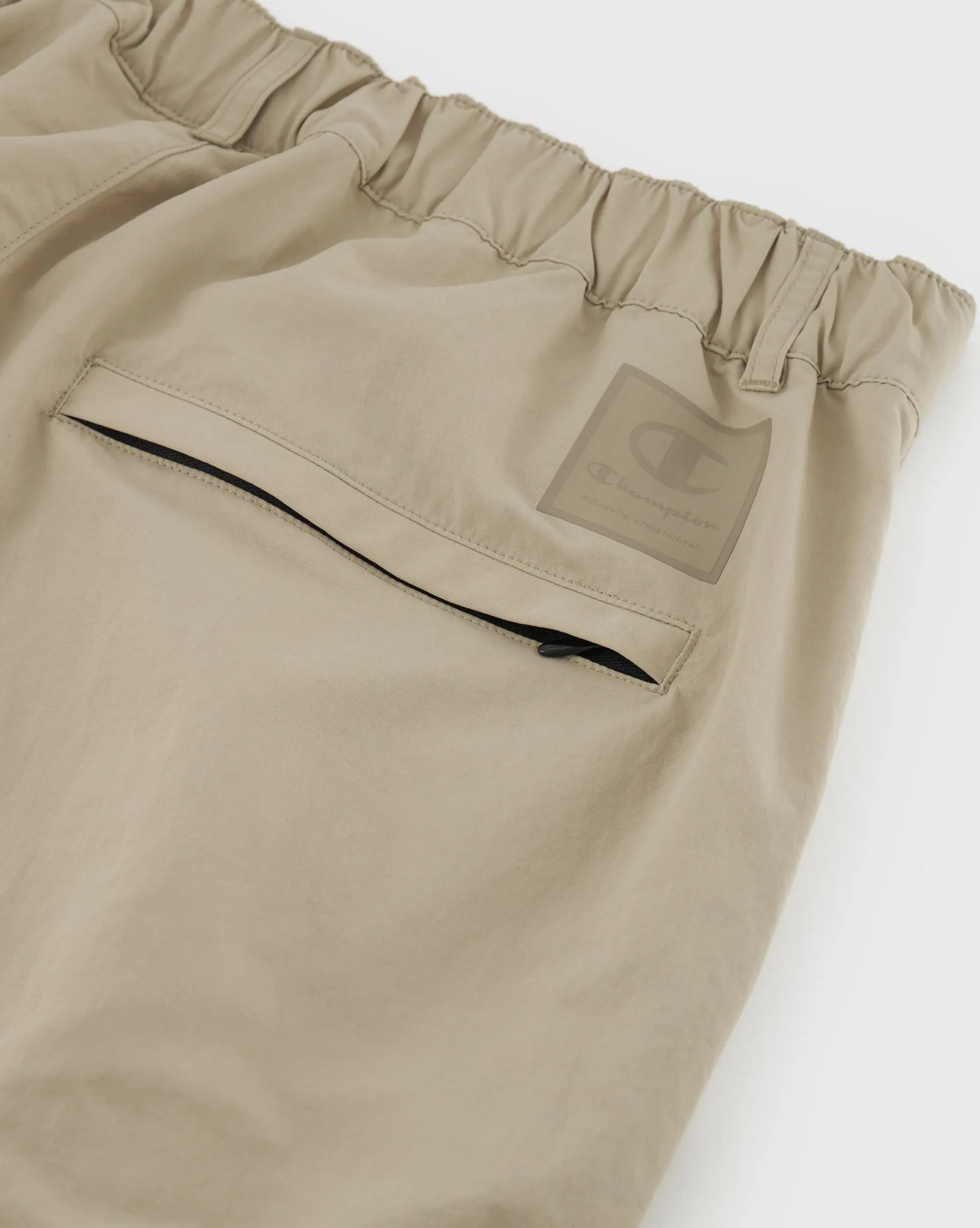 Champion Pantaloni in Nylon Beige Uomo