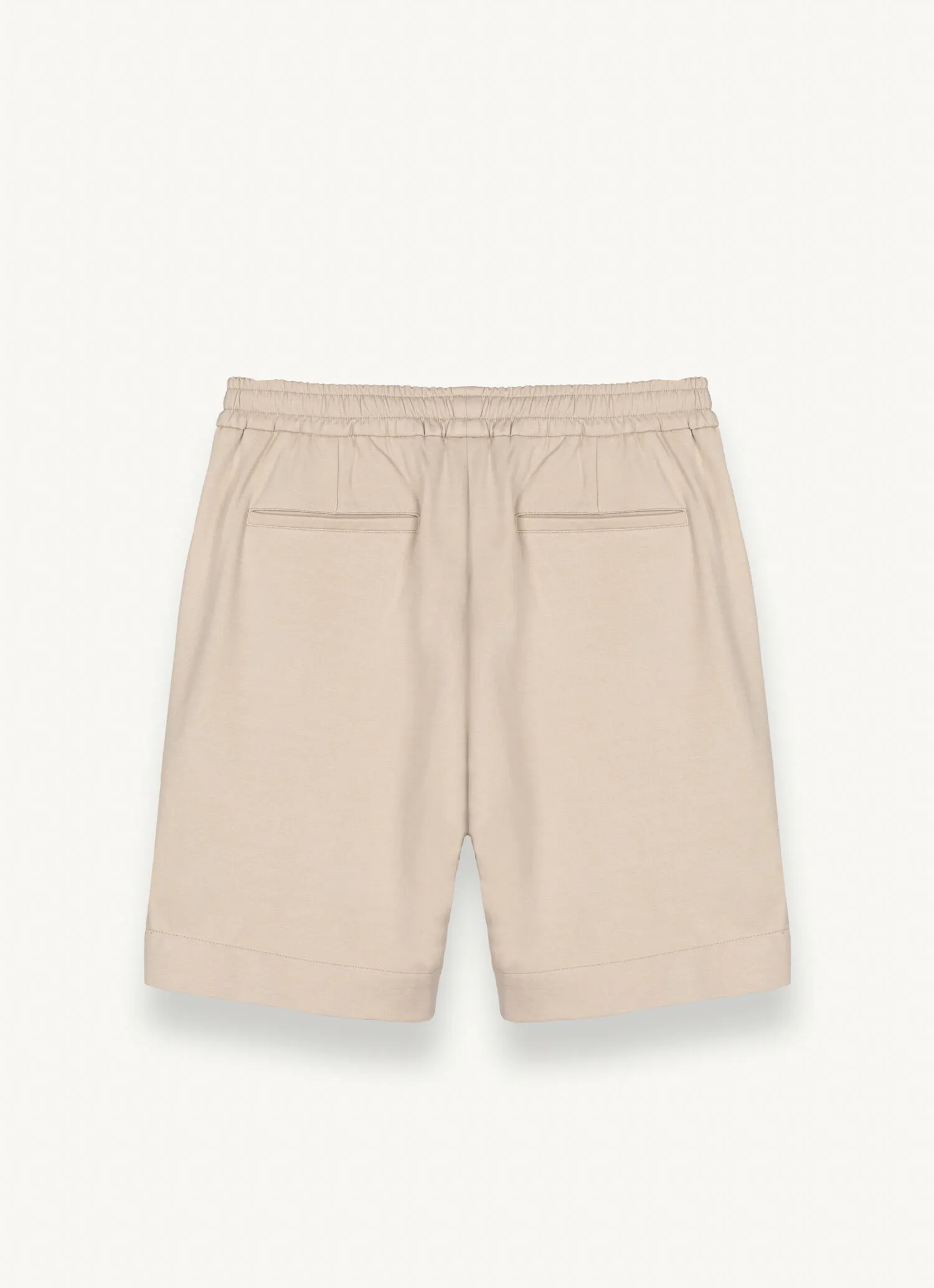 Comfortable shorts with elasticated waist