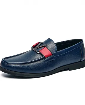 Eleganti scarpe da spettacolo in pelle verniciata con fibbia in metallo per uomo Scarpe da cerimonia casual da uomo Sapatos Teni