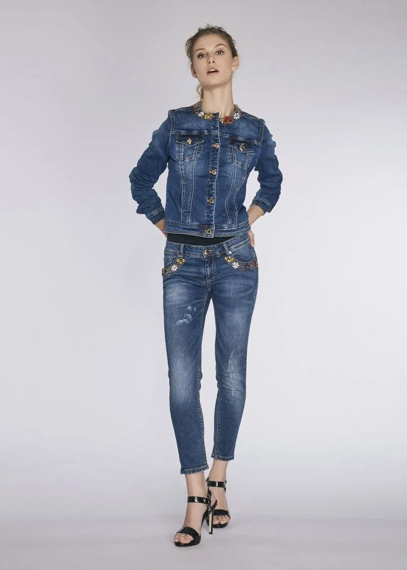 Jeans skinny con dettaglio gioiello