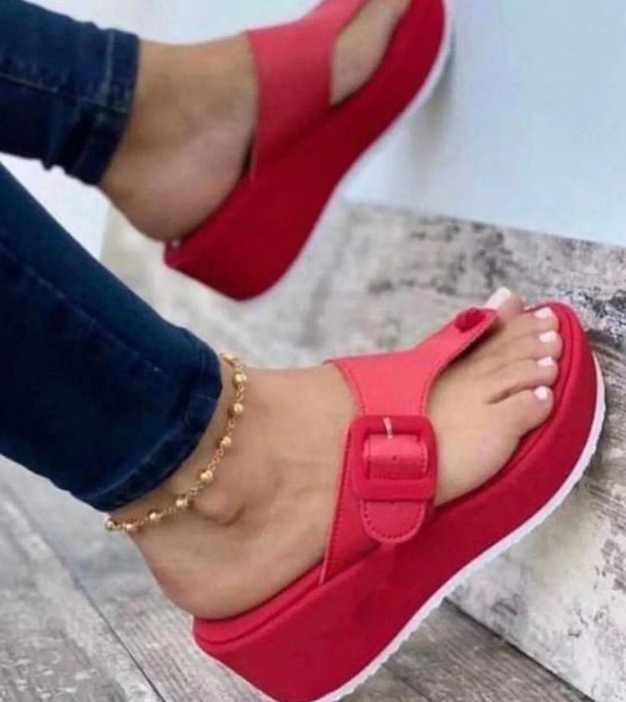 Sandali da donna scarpe estive piattaforma da spiaggia clip dita dei piedi cinturino con fibbia pelle Pu scarpe Casual da donna